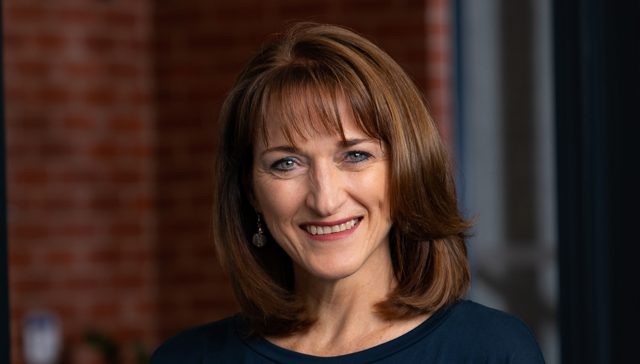 Sareit Emira Ulana Media